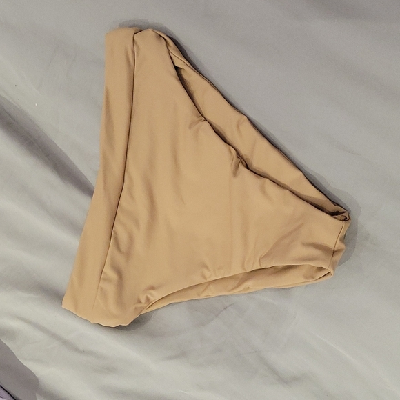 Kaia Bottoms in Toasted Taupe - Picture 4 of 9